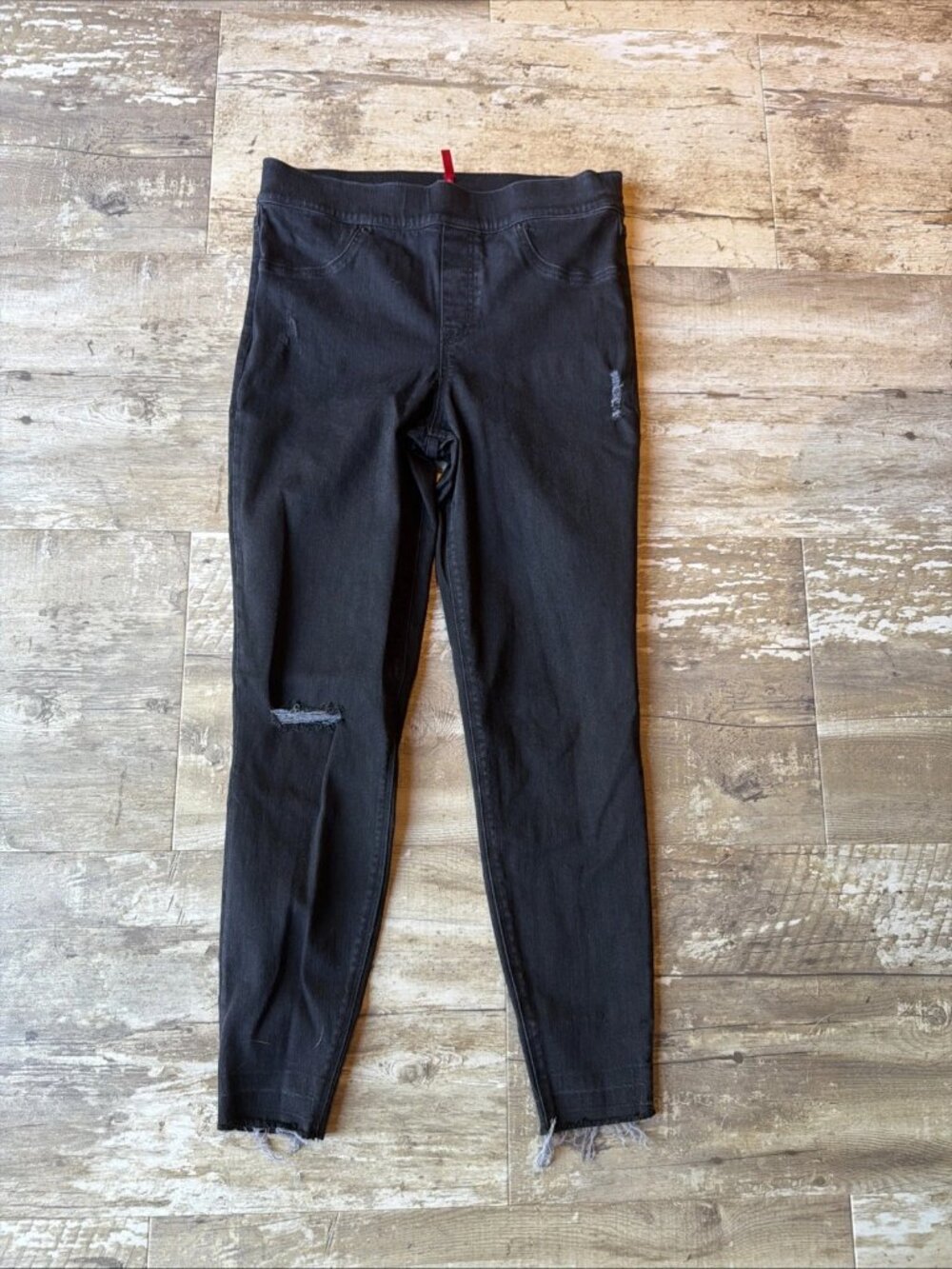 SPANX Pull On Black Distressed Denim Skinny Jeans Women’s Large